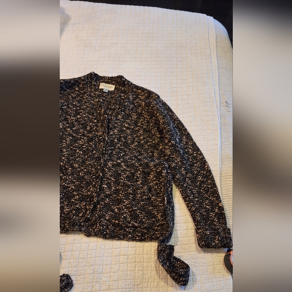 Emanuel Ungaro cardigan size Medium petite - Picture 10 of 10